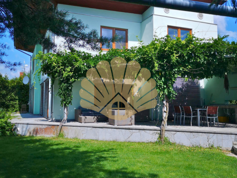 DOM - GRODZISK MAZOWIECKI, KSIĄŻENICE
